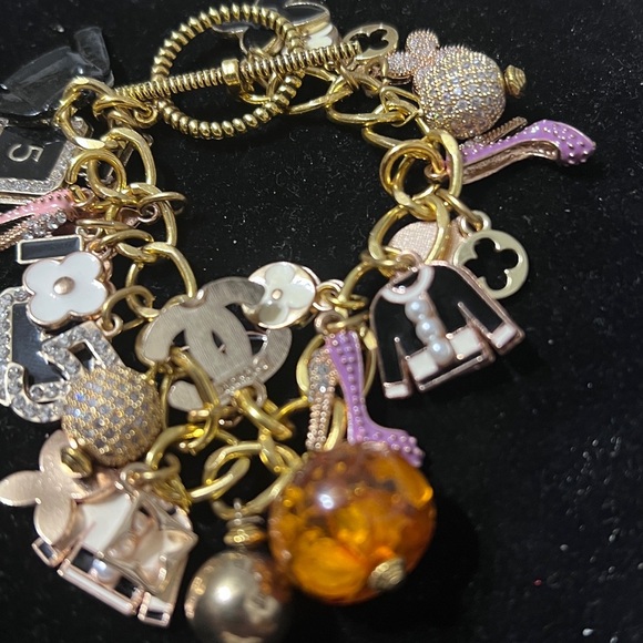 Gold and Black Charm Bracelet - Picture 5 of 11